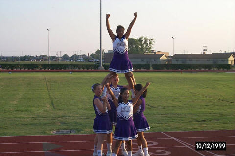 cheer1